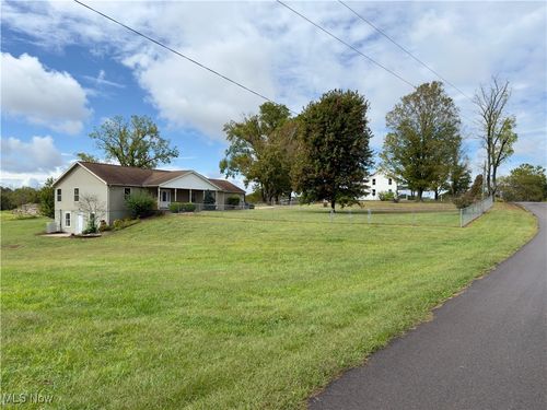 2109 Bell Rd, Vincent, OH, 45784-5499 | Card Image