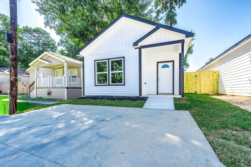 16649 E Dounreay, Montgomery, TX, 77316-2990 | Card Image