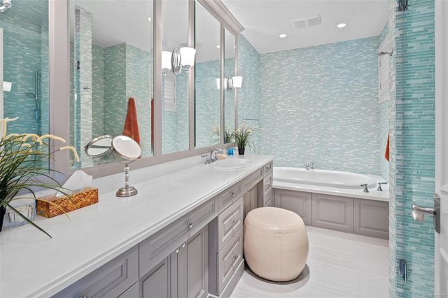 1050 Roxview Crt, House other with 4 bedrooms, 6 bathrooms and 3 parking in Sooke BC | Image 64