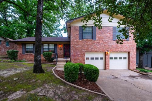 2421 Gunpowder Road, Little Rock, AR, 72212 | Card Image