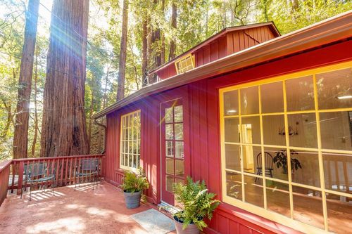 2001 Cathedral Dr, Aptos, CA, 95003-2907 | Card Image