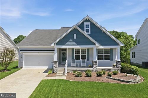 214 Dartmoor Dr, STEPHENS CITY, VA, 22655-4891 | Card Image