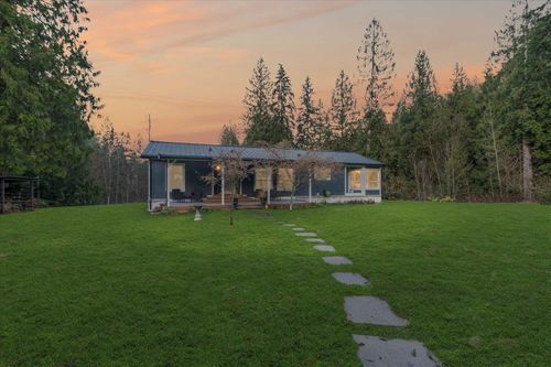 6800 Hinkley Rd, Chilliwack, BC, V4Z1J4 | Card Image