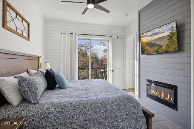 240 Jolene Way, House other with 3 bedrooms, 4 bathrooms and null parking in Sevierville TN | Image 20