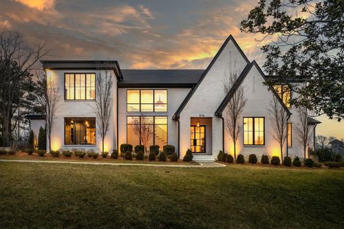 818 Brentview Dr, Nashville, TN, 37220-1510 | Card Image