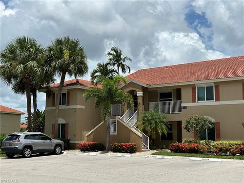 apt-202-6720 Huntington Lakes Cir, NAPLES, FL, 34119-8008 | Card Image