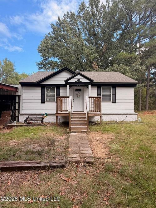 196 Lenzi Road, Byhalia, MS, 38611 | Card Image
