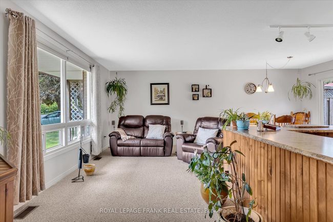 1410 Morton Line, House other with 4 bedrooms, 2 bathrooms and 6 parking in Cavan ON | Image 7