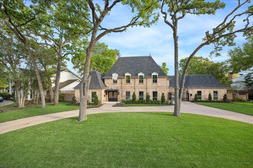 620 Stoneleigh Dr, Houston, TX, 77079-6912 | Card Image