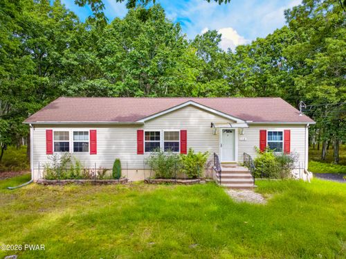3124 Bluebird Dr, Bushkill, PA, 18324-7845 | Card Image