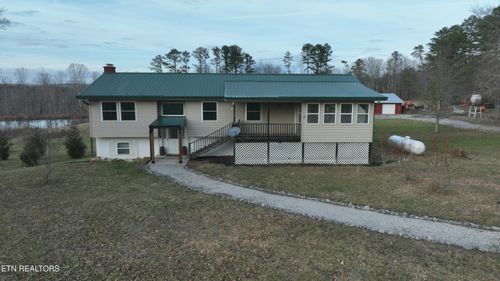 711 Lickpoint Rd, Sequatchie, TN, 37364 | Card Image