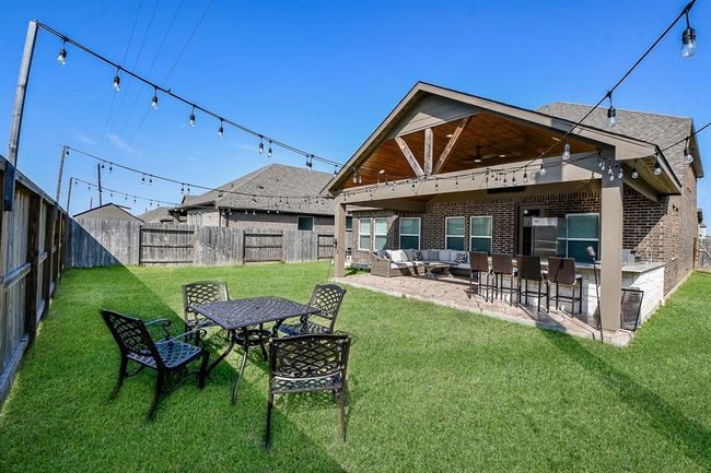2626 Summer Indigo Trl, House other with 5 bedrooms, 3 bathrooms and 2 parking in Pearland TX | Image 49