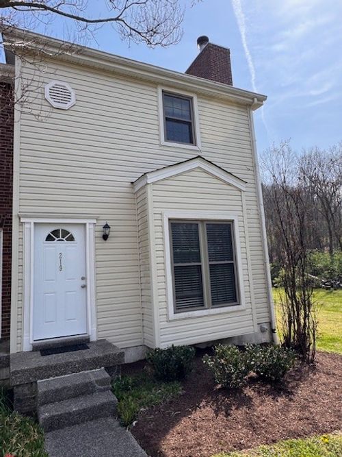 219 Wynbrook Ct, Nashville, TN, 37221-2823 | Card Image