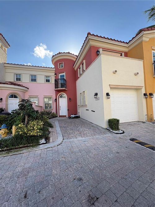 18410-18410 Ne 30th Ave, Aventura, FL, 33160-5213 | Card Image
