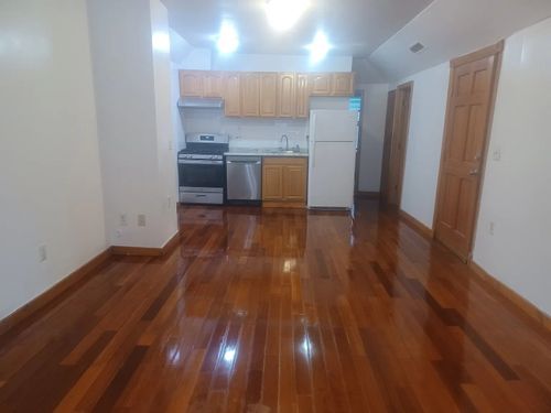 2-13 Tabor Pl, Brookline, MA, 02445 | Card Image