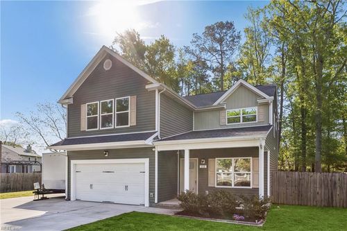 112 Silver Isles Boulevard, Hampton, VA, 23664 | Card Image