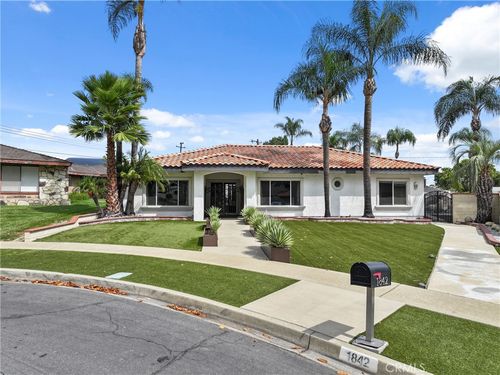 1842 Balboa Way, Upland, CA, 91784-1526 | Card Image