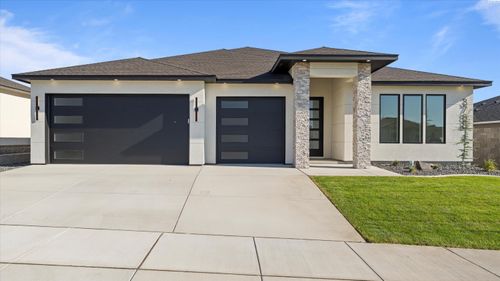 3788 Scout St, Richland, WA, 99352-5584 | Card Image