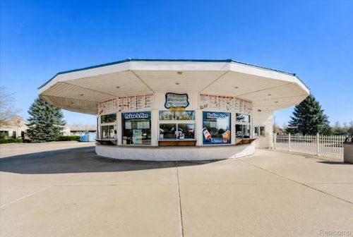 5962 Meridian Boulevard, Brighton Township, MI, 48116 | Card Image