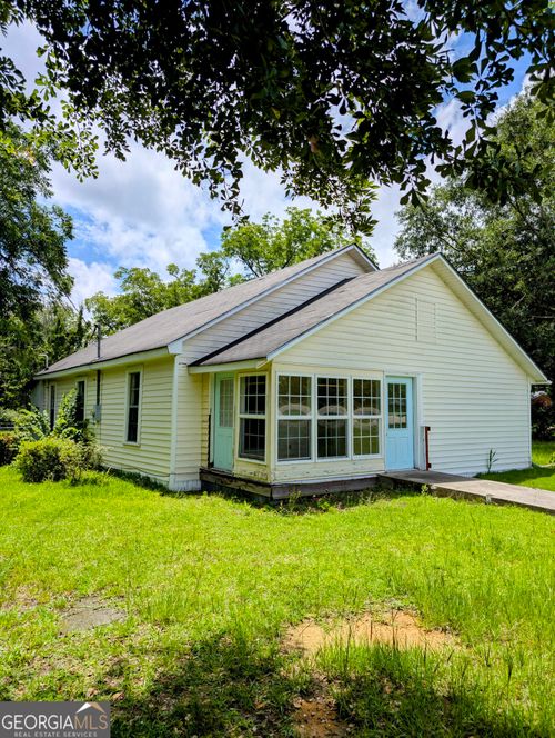 912 5th Ave, TWIN CITY, GA, 30471-3932 | Card Image