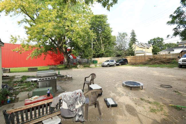 329 Josephine St, Home with 11 bedrooms, 6 bathrooms and 10 parking in Huron ON | Image 18