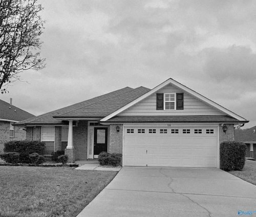 116 Forest Glade Dr, Madison, AL, 35758-5825 | Card Image