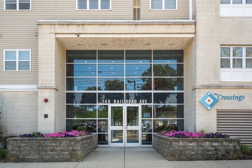 b309-140 Railroad Ave, Norwood, MA, 02062-3588 | Card Image