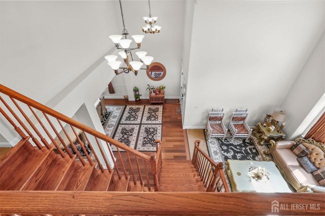 9 Caladium Ct, House other with 5 bedrooms, 3 bathrooms and null parking in Piscataway NJ | Image 14