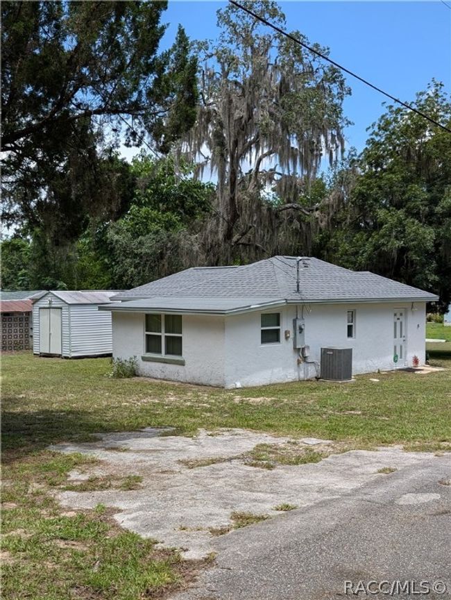 2720 N Lakefront Dr, House other with 2 bedrooms, 1 bathrooms and null parking in Hernando FL | Image 51