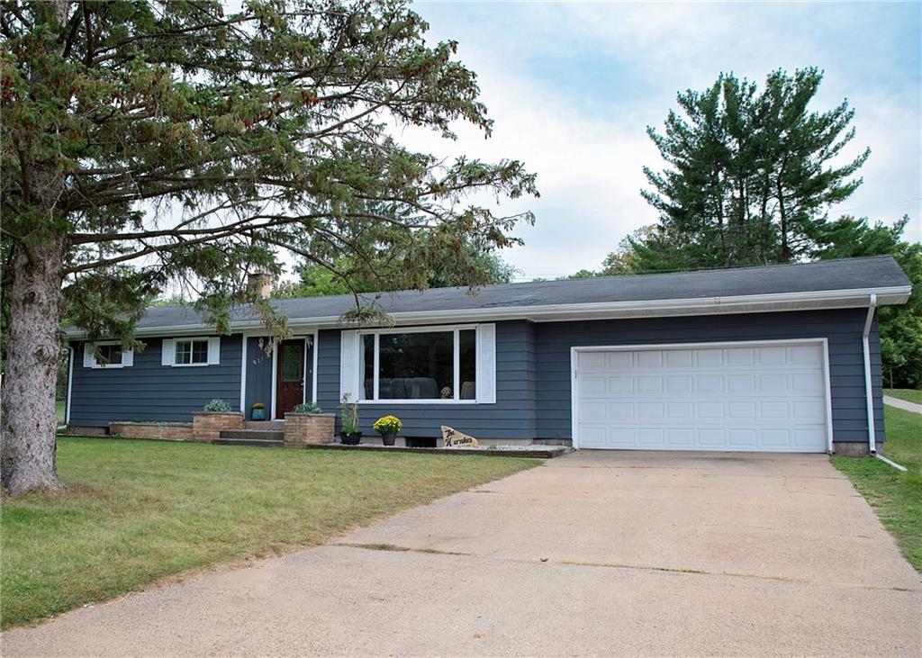 Bartlett Ave, Altoona, WI 54720