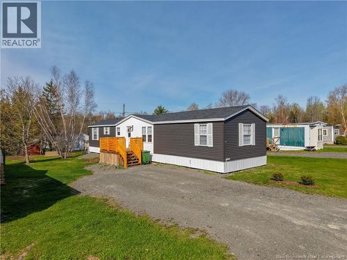 41 Elmdale Cres, Fredericton, NB, E3B6P9 | Card Image