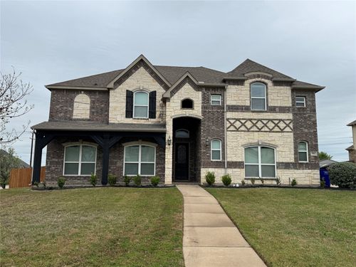 901 Sunrise Dr, Kennedale, TX, 76060-2868 | Card Image