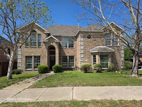 417 Silver Creek Dr, Desoto, TX, 75115-7846 | Card Image