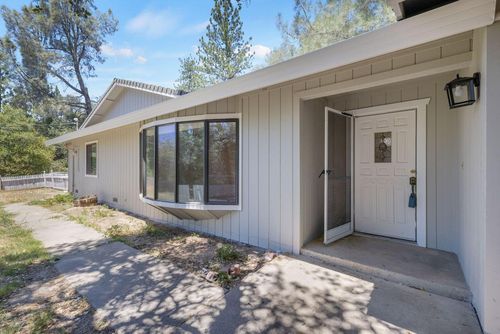 1785 Zia Rd, Placerville, CA, 95667-9609 | Card Image