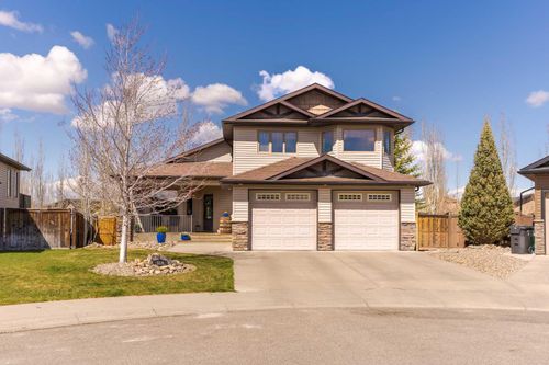 559 Canyon Cove W, Lethbridge, AB, T1K7V4 | Card Image