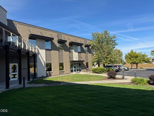 103-3539 Heathrow Way, Medford, OR, 97504-4148 | Card Image