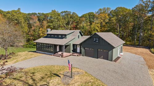 36 Moose Hill Rd, Trumbull, CT, 06611-1430 | Card Image