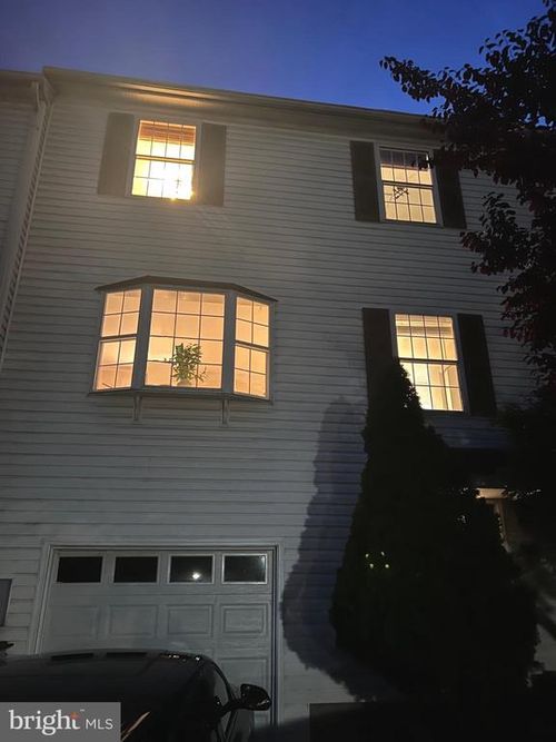 2691 24th Rd S, Arlington, VA, 22206-2579 | Card Image