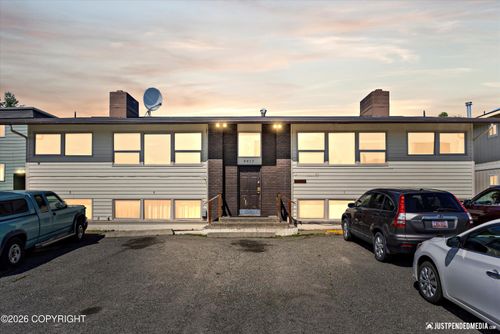 4417 San Roberto Ave, Anchorage, AK, 99508-2751 | Card Image