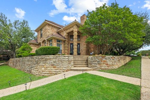 2320 Table Rock Ct, Arlington, TX, 76006-2784 | Card Image