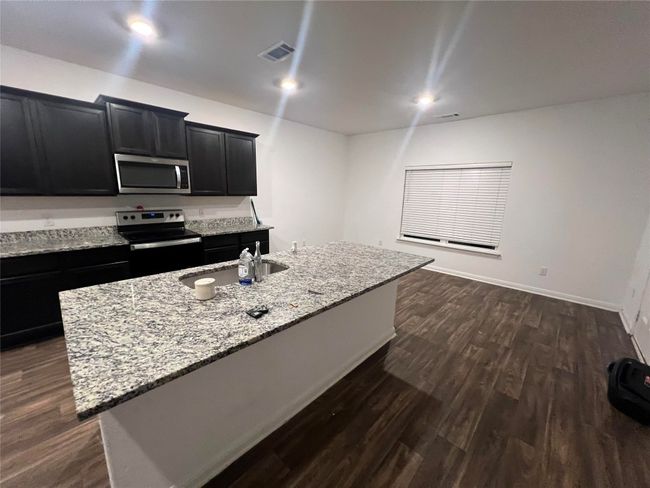 137 Dupont Pass, House other with 4 bedrooms, 4 bathrooms and null parking in Jarrell TX | Image 6