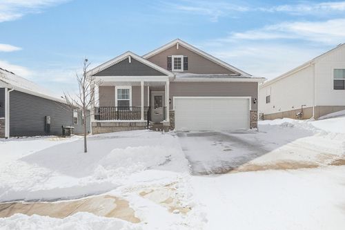 518 Elkhorn St, Mitchellville, IA, 50169-7720 | Card Image