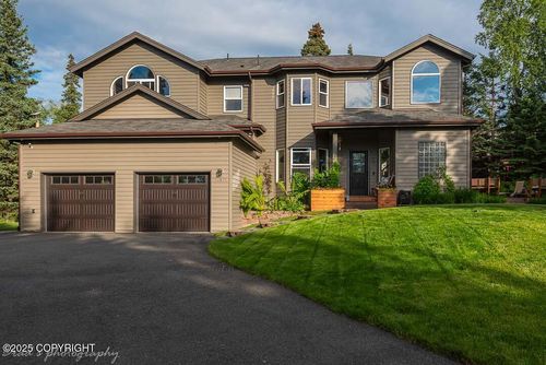 15631 Stanwood Cir, Anchorage, AK, 99516-4867 | Card Image