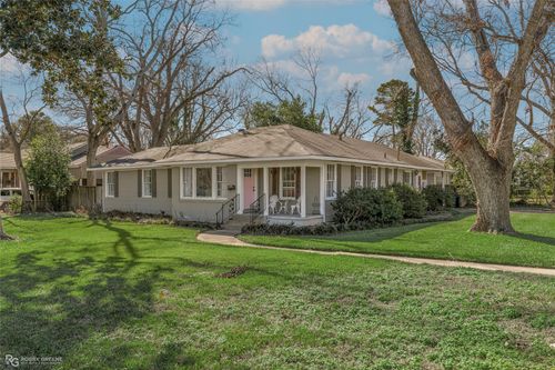 1404 E Kings Hwy, Shreveport, LA, 71105-3302 | Card Image