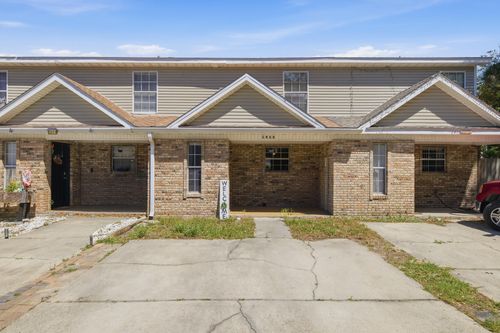 2413 Suwanee Ln, Fort Walton Beach, FL, 32547-5110 | Card Image