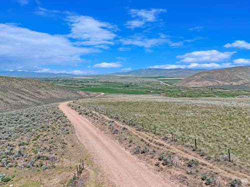 na-3400 E Sugar Loaf Rd E, Dingle, ID, 83233 | Card Image