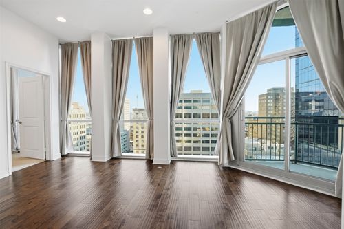 apt-1409-500 Throckmorton St, Fort Worth, TX, 76102-3712 | Card Image