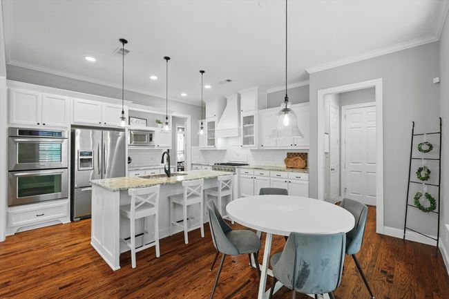 9008 Cypress Creek Rd, House other with 4 bedrooms, 5 bathrooms and null parking in Lantana TX | Image 9