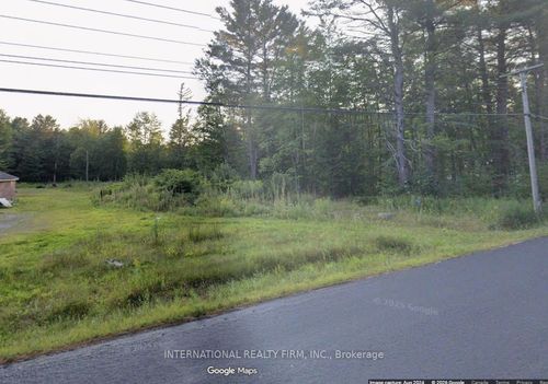 1744 Gravenhurst Parkway, Gravenhurst, ON, P1P1R3 | Card Image