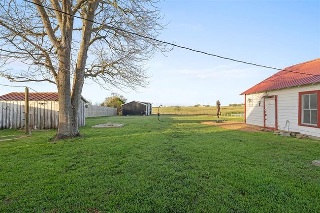 1731 Spur 458, House other with 6 bedrooms, 4 bathrooms and null parking in Carmine TX | Image 36